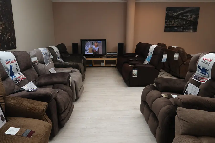 Amerikai fotelek a Bemutatóteremben